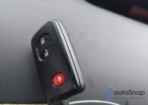 2013 Toyota Prius Two z USA, uszkodzony, nr VIN JTDKN3DU9D5606124